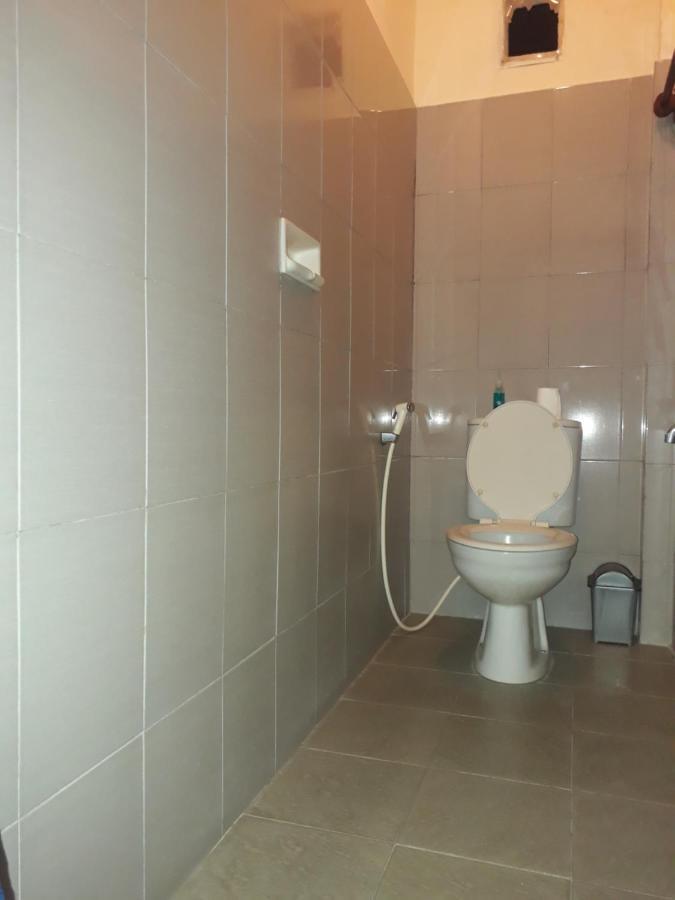 Adi House Homestay Убуд Экстерьер фото