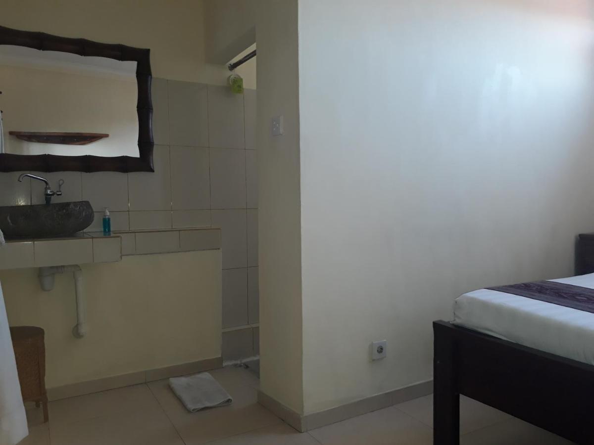 Adi House Homestay Убуд Экстерьер фото