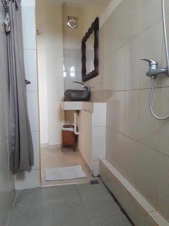 Adi House Homestay Убуд Экстерьер фото