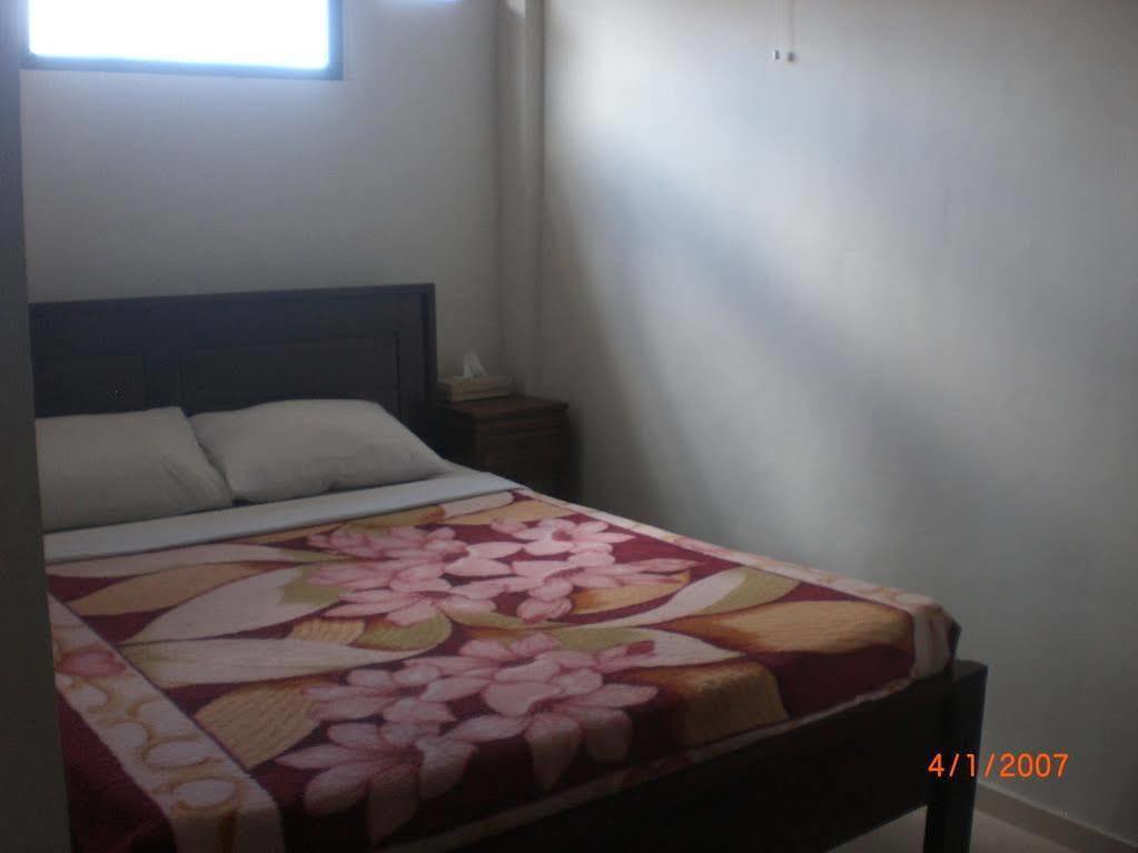 Adi House Homestay Убуд Экстерьер фото