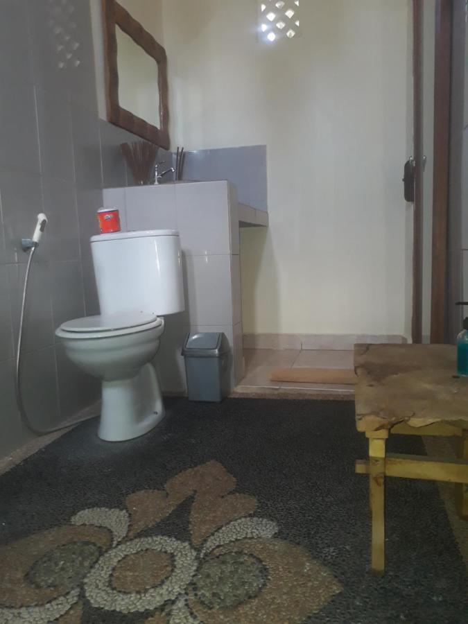 Adi House Homestay Убуд Экстерьер фото