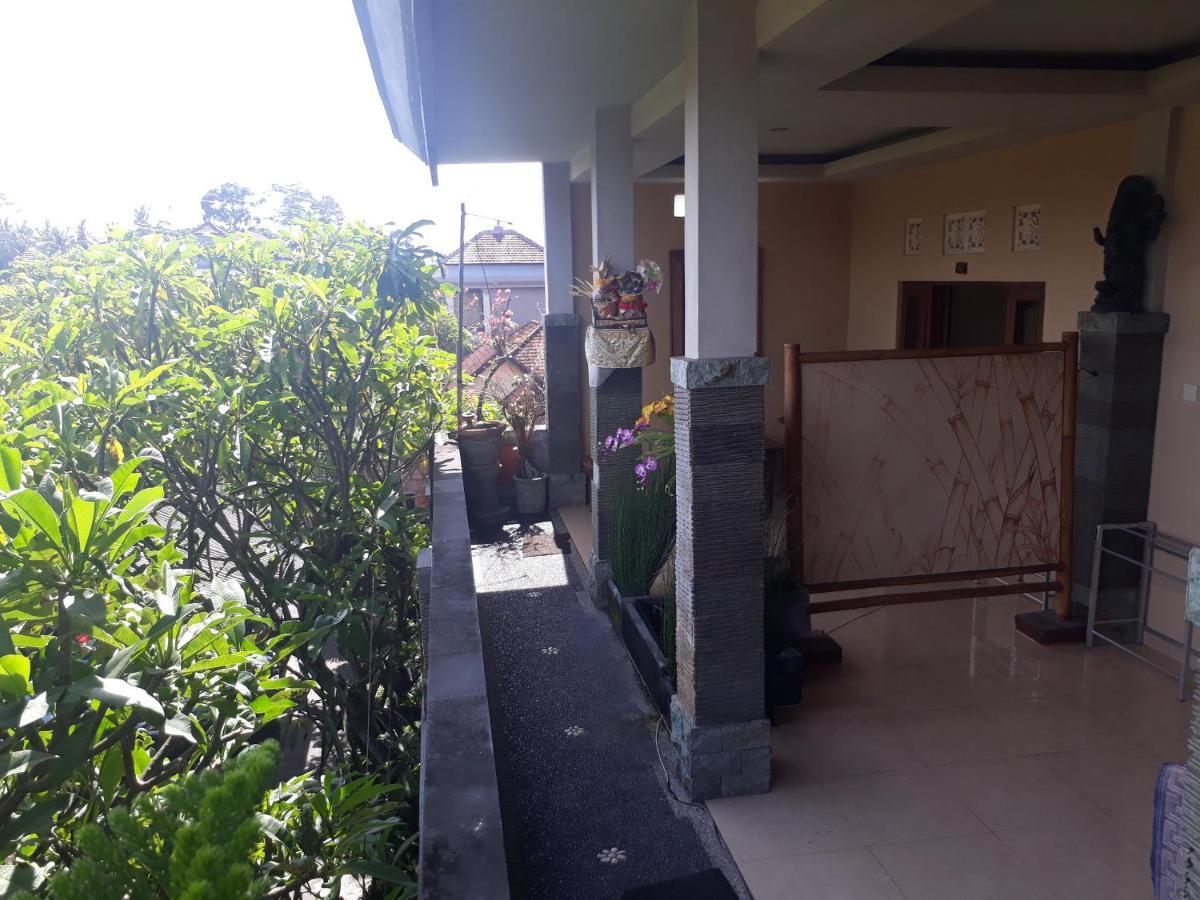 Adi House Homestay Убуд Экстерьер фото