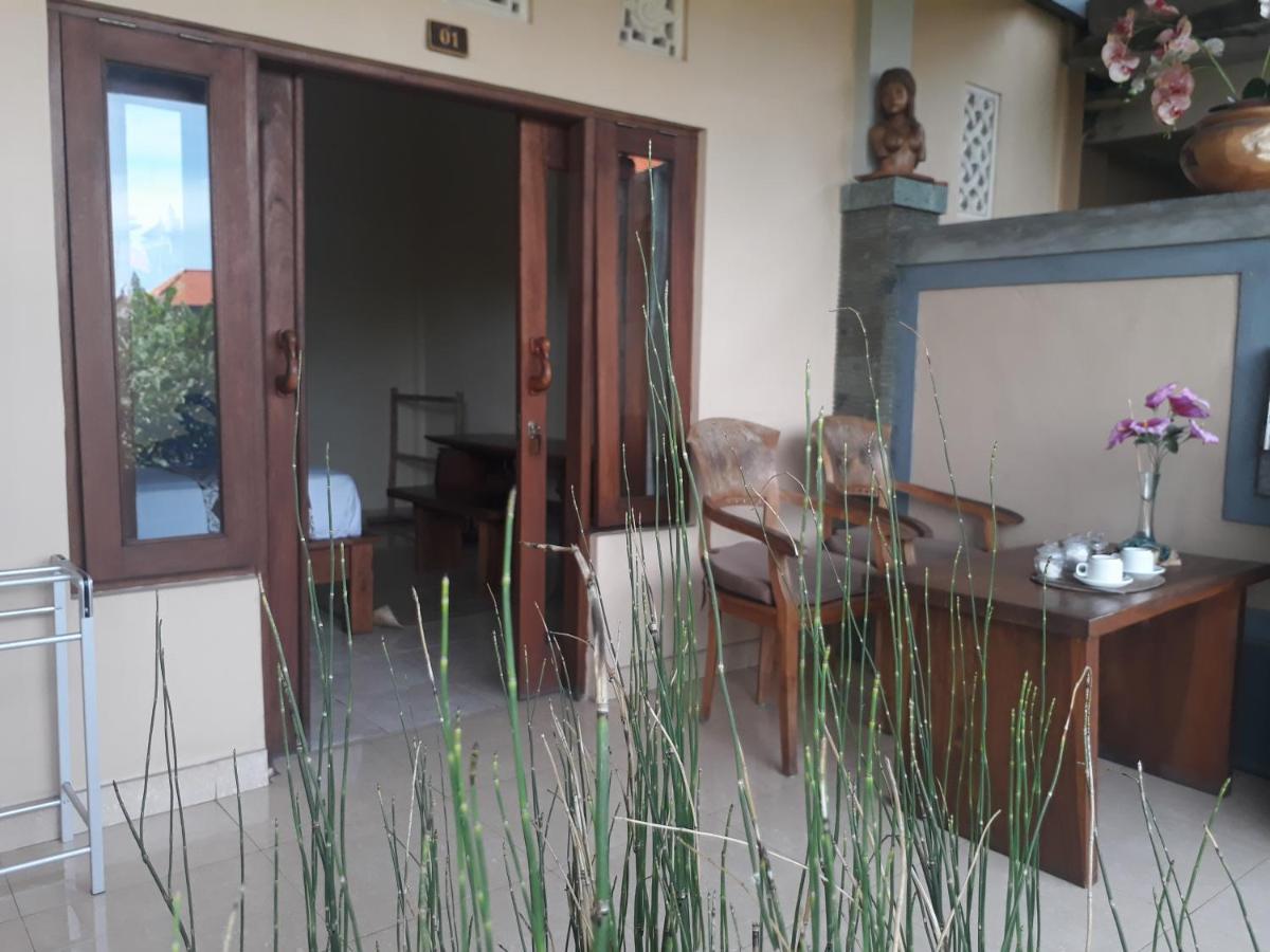 Adi House Homestay Убуд Экстерьер фото
