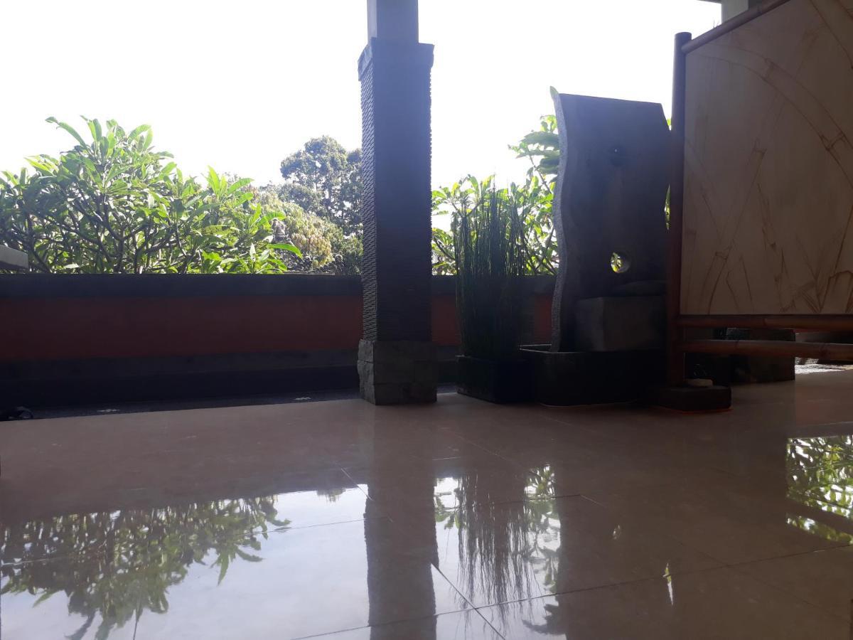 Adi House Homestay Убуд Экстерьер фото