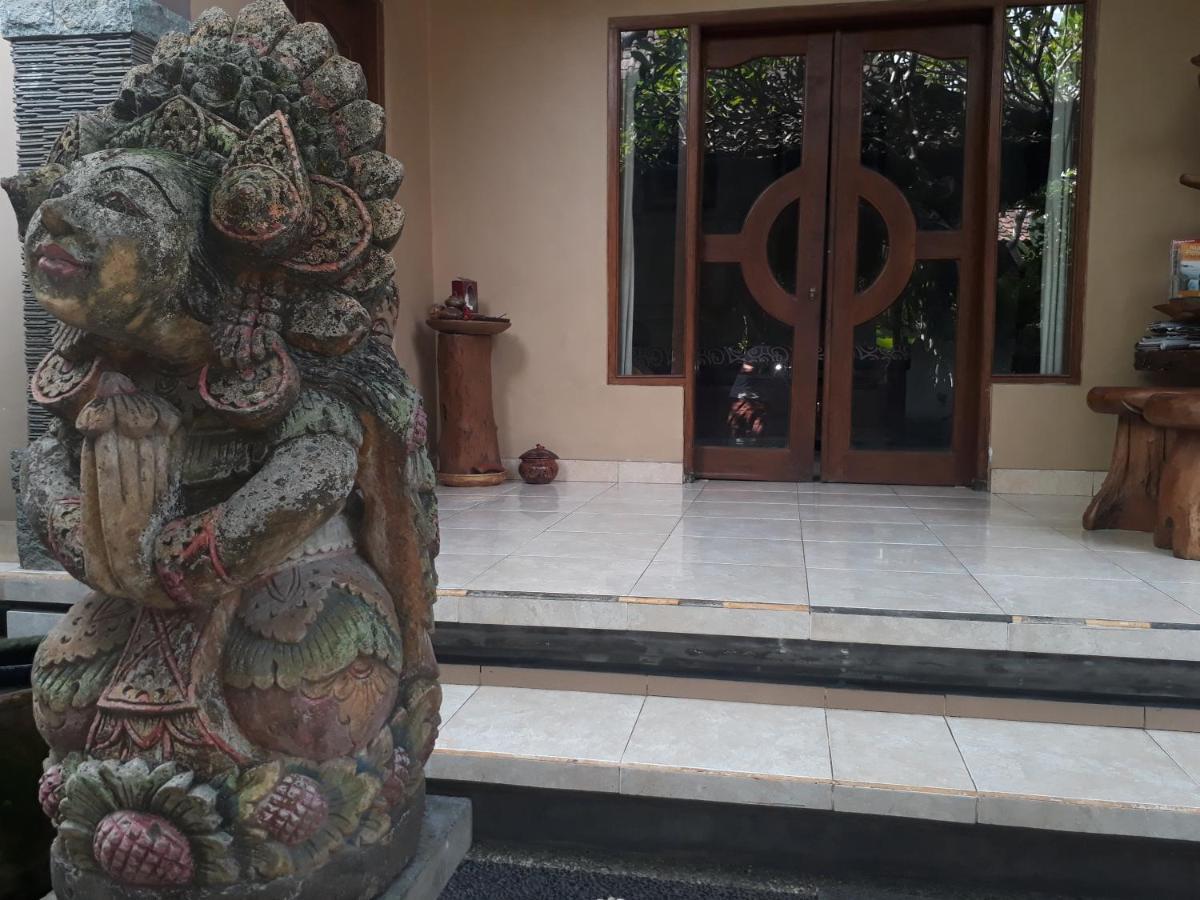 Adi House Homestay Убуд Экстерьер фото